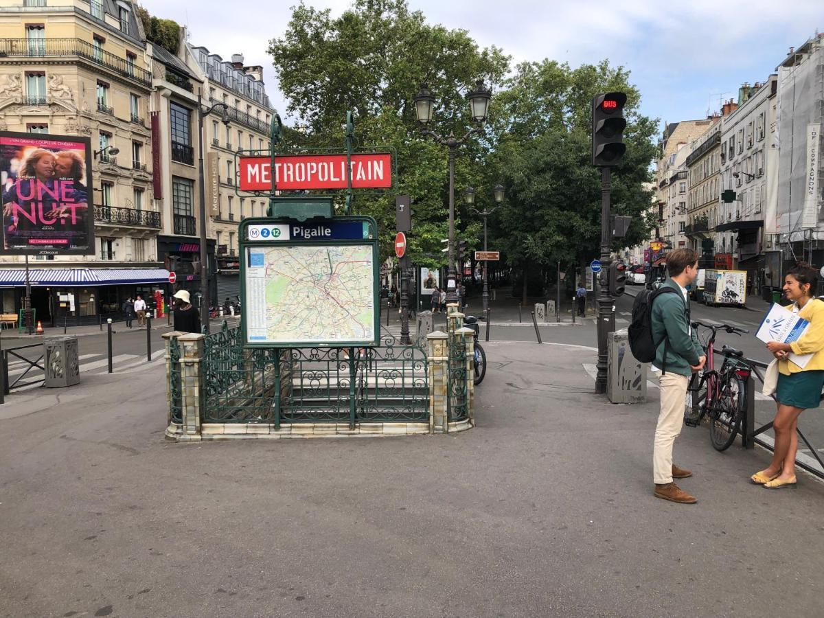 Métro Pigalle,Garçonnière 25 m2, 3 per, cabarets théâtres,restaurants,tout confort Paris Extérieur photo