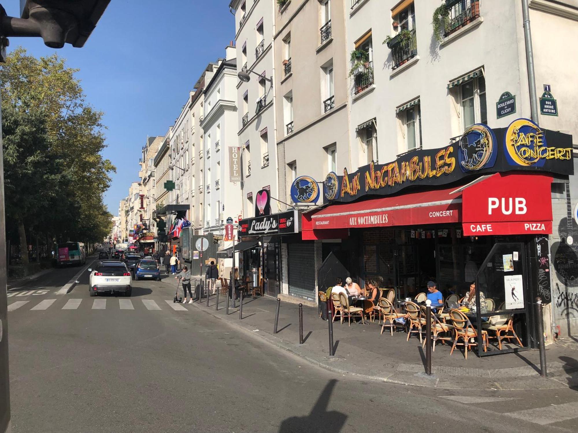 Métro Pigalle,Garçonnière 25 m2, 3 per, cabarets théâtres,restaurants,tout confort Paris Extérieur photo